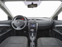 Nissan almera 2014-salon-1