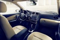 volkswagen polo 2015 salon 1